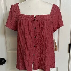 Rewind NWT Textured Brick Coral Button-Down Blouse